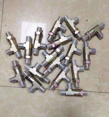 25 - 30 ton Excavator Spare Parts Transition Hydraulic Tee Connector